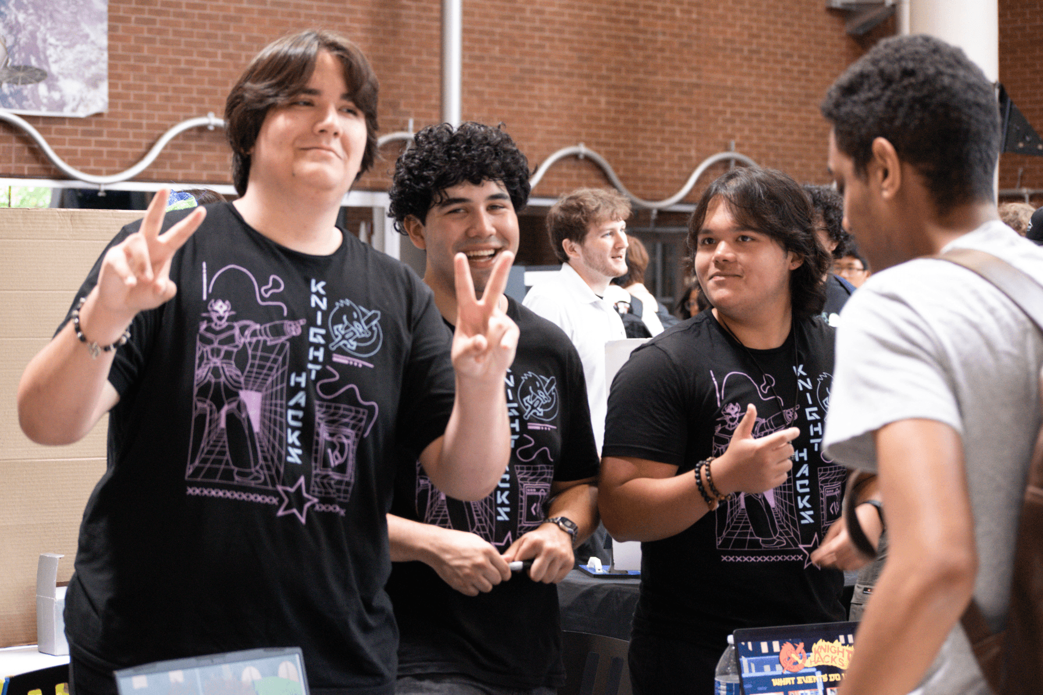 Tabling for New Knight Hacks Members